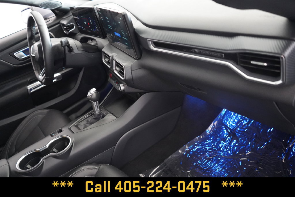 Used 2026 Ford Mustang Premium RWD image 17