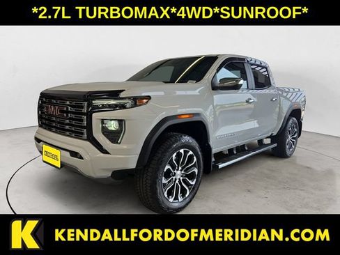 Used 2025 GMC Canyon Denali AWD/4WD image 1