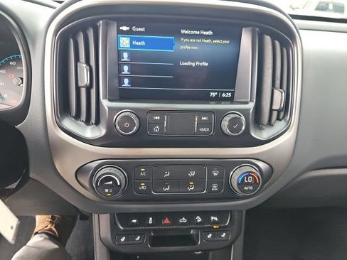 Used 2021 Chevrolet Colorado Z71 AWD/4WD image 22