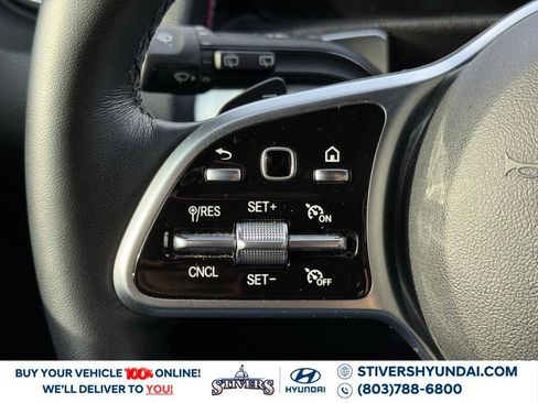 Used 2023 Mercedes-Benz GLB 250 image 32