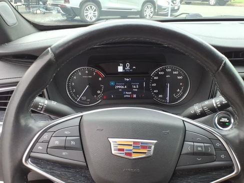 Used 2023 Cadillac XT5 Premium Luxury AWD/4WD image 15
