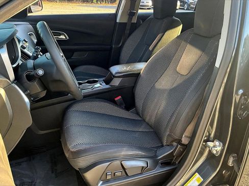 Certified 2017 Chevrolet Equinox LS image 19