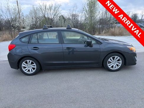 Used 2016 Subaru Impreza 2.0i Premium image 2