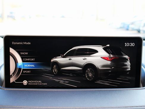 Used 2023 Acura MDX SH-AWD w/ Technology Package image 20