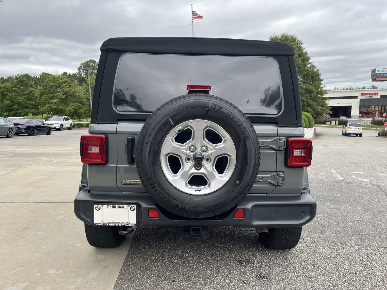 Used 2021 Jeep Wrangler Sport AWD/4WD image 7