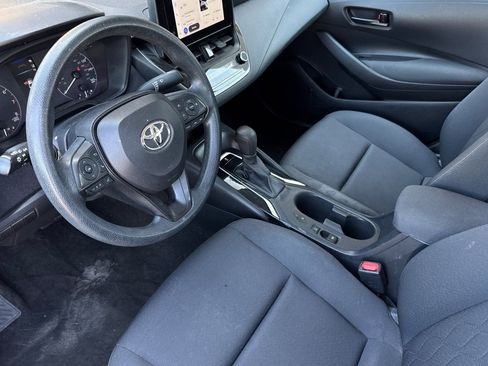 Used 2023 Toyota Corolla LE FWD image 11
