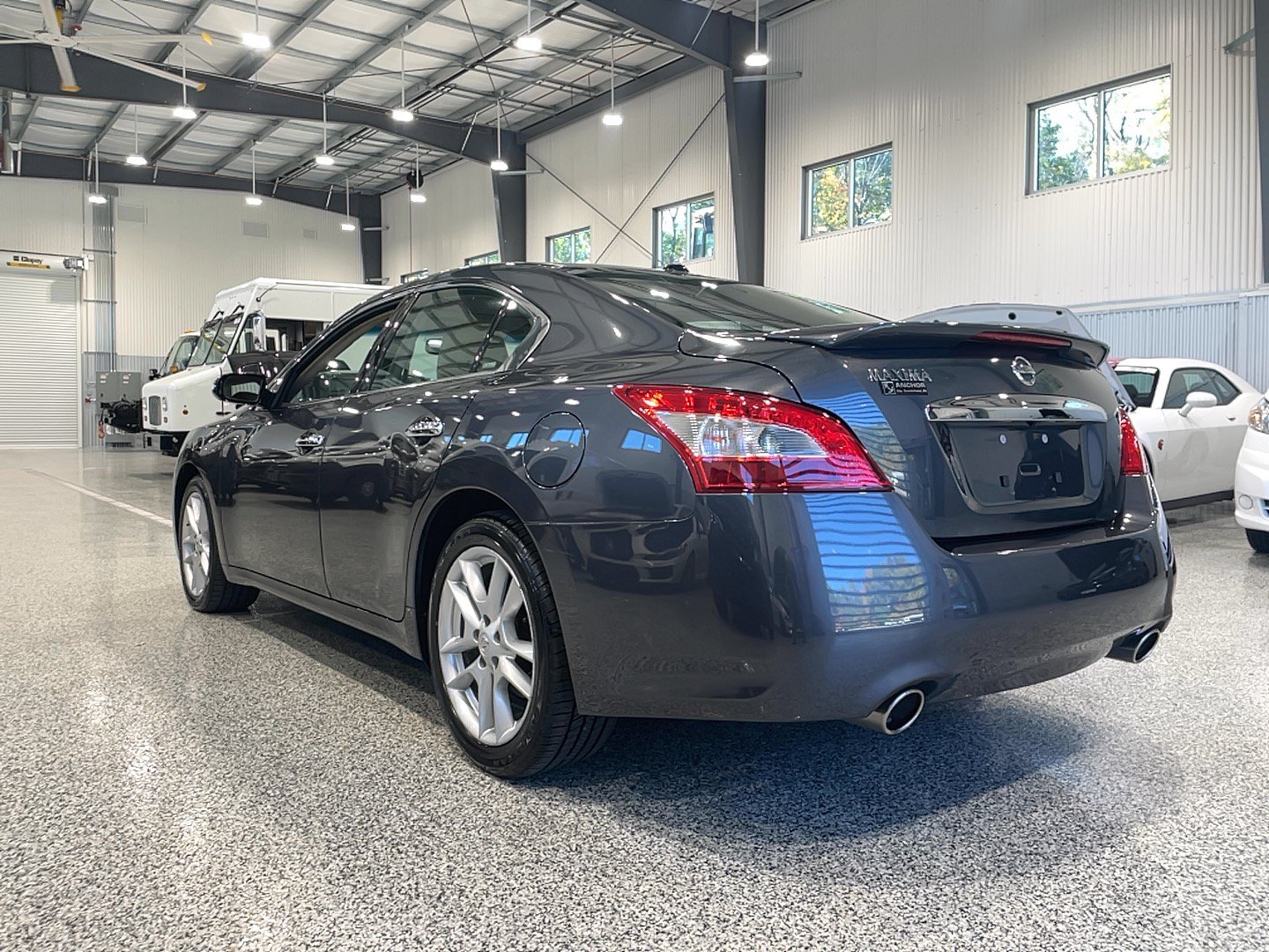 Used 2011 Nissan Maxima 3.5 SV w/ Premium Pkg FWD image 14
