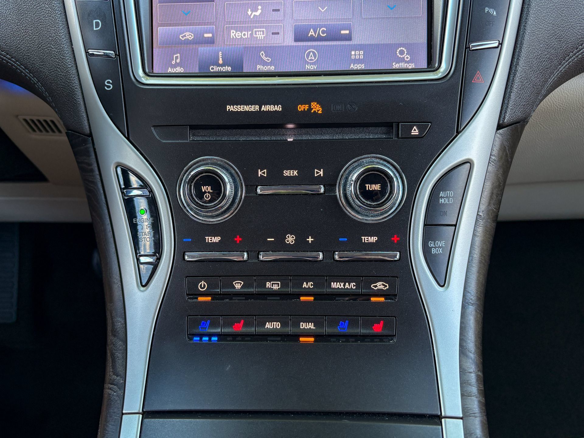 Used 2020 Lincoln Nautilus Reserve w/ Equipment Group 201A FWD image 25