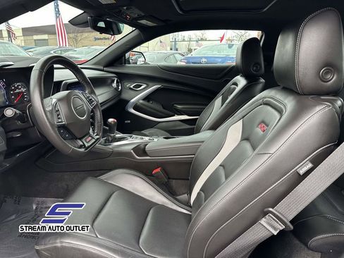Used 2023 Chevrolet Camaro SS image 15