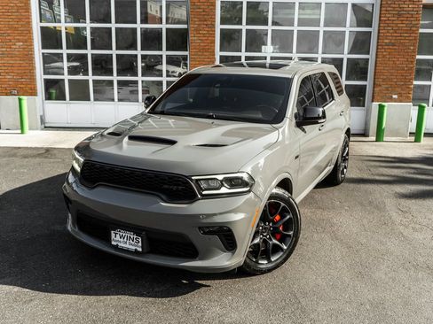 Used 2022 Dodge Durango SRT w/ SRT Interior Appearance Group AWD/4WD image 2