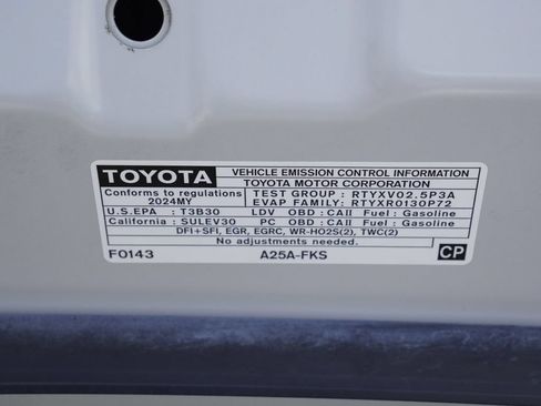 Used 2024 Toyota Camry SE FWD image 28