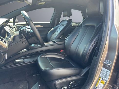 Used 2020 Lincoln MKZ AWD w/ Convenience Package image 14