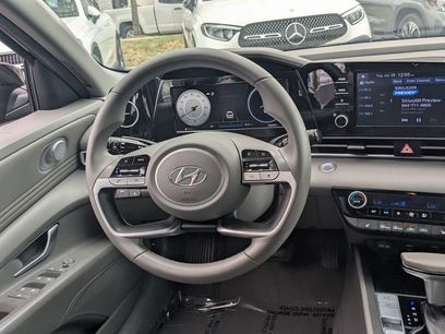 Used 2021 Hyundai Elantra SEL w/ Convenience + Premium Package