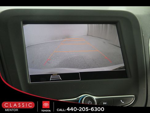 Used 2023 Chevrolet Equinox LS FWD image 13