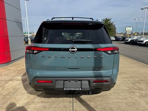 New 2026 Nissan Pathfinder Platinum image 5