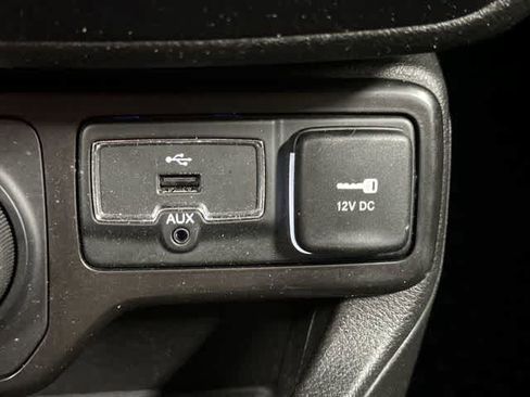Used 2021 Jeep Renegade Trailhawk AWD/4WD image 26