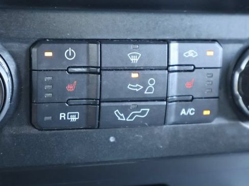 Used 2018 Ford F150 XLT w/ Equipment Group 302A Luxury RWD image 28