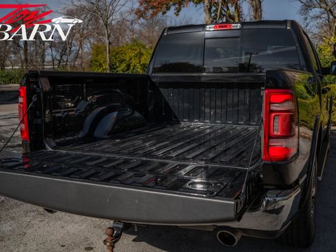 Used 2020 RAM 1500 Laramie image 16
