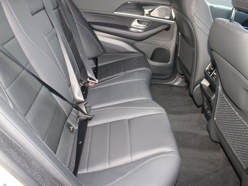 Used 2026 Mercedes-Benz GLE 450 4MATIC image 35