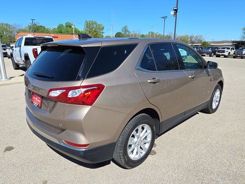 Used 2019 Chevrolet Equinox LT image 8