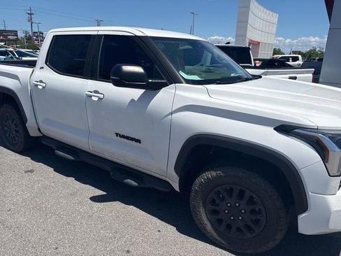 Used 2024 Toyota Tundra SR5 w/ SR5 Premium Package AWD/4WD image 14