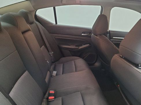 Used 2021 Nissan Altima 2.5 SV w/ SV Premium Package FWD image 19