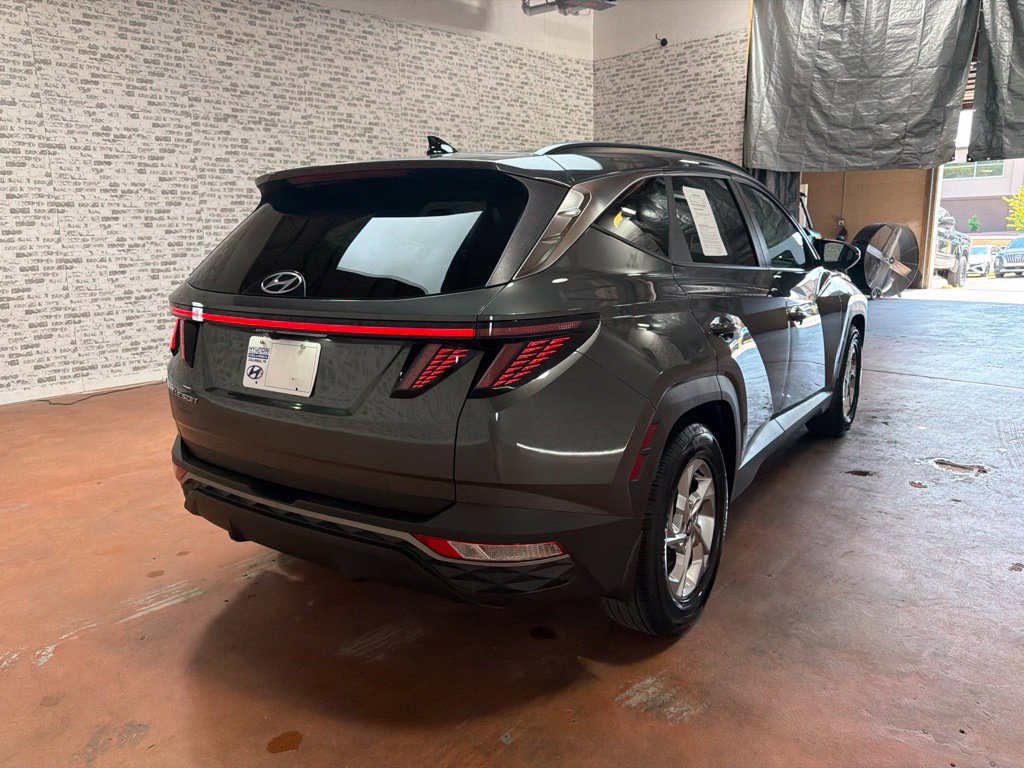 Used 2023 Hyundai Tucson SEL FWD image 7