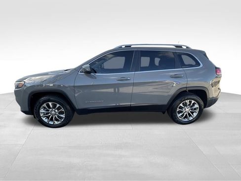 Used 2020 Jeep Cherokee Latitude Plus w/ Comfort/Convenience Group image 7