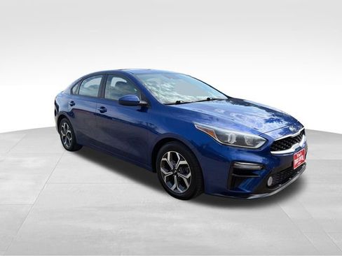 Used 2019 Kia Forte LXS FWD image 1