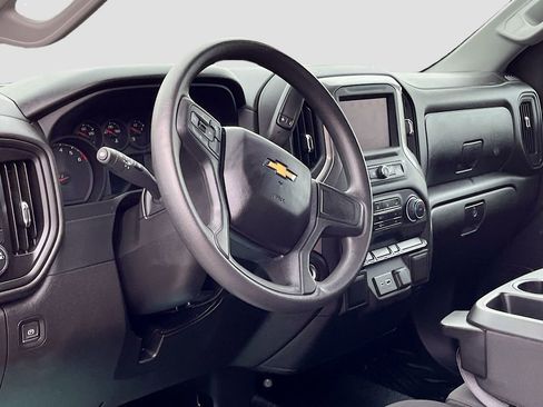 Used 2025 Chevrolet Silverado 1500 W/T w/ WT Value Package AWD/4WD image 9