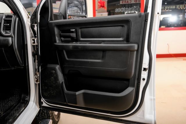 Used 2024 RAM 3500 Tradesman w/ Chrome Appearance Group AWD/4WD image 52