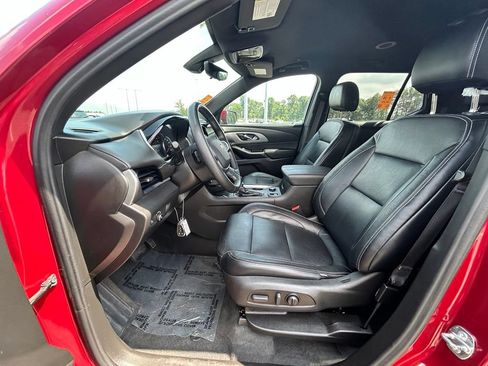 Used 2023 Chevrolet Traverse LT w/ Rear Camera Mirror Package AWD/4WD image 14