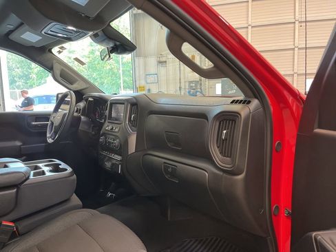 Used 2024 Chevrolet Silverado 1500 Custom AWD/4WD image 29