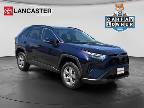 Used 2022 Toyota RAV4 XLE w/ Convenience Package FWD image 1
