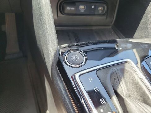 Used 2024 Kia Sportage EX FWD image 28