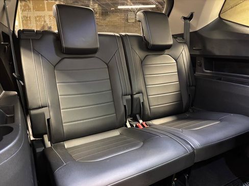 Used 2024 Volkswagen Atlas SEL image 38