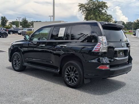 Used 2023 Lexus GX 460 Premium w/ Premium Package AWD/4WD image 4