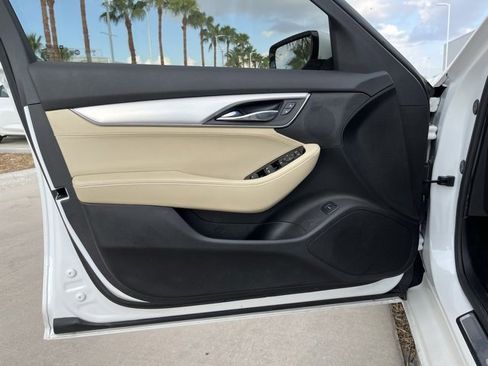 Certified 2023 Cadillac CT5 Luxury image 9