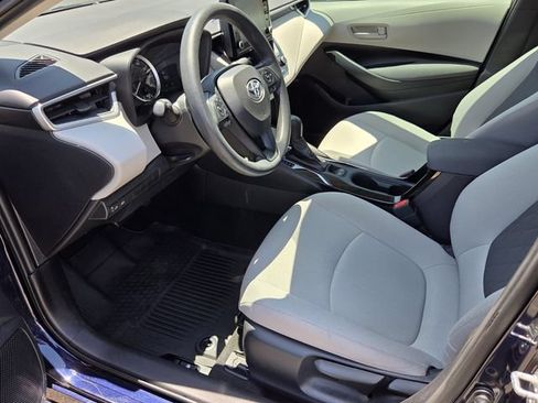Used 2022 Toyota Corolla LE FWD image 9