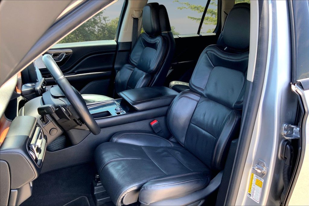 Used 2022 Lincoln Aviator Reserve w/ Equipment Group 201A AWD/4WD image 20