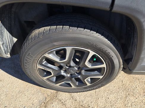 Used 2020 Jeep Compass Trailhawk w/ Cold Weather Group image 31