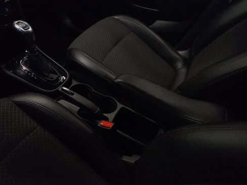 Used 2019 Buick Encore Preferred FWD image 26