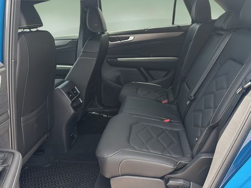 New 2026 Volkswagen Atlas Cross Sport SE AWD/4WD image 15