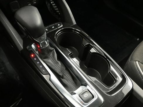 New 2025 Chevrolet TrailBlazer LT w/ Convenience Package FWD image 10
