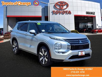 Used 2025 Mitsubishi Outlander SE