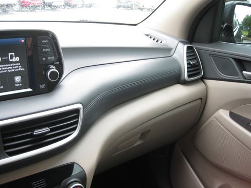 Used 2021 Hyundai Tucson Limited FWD image 24