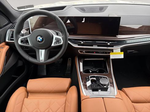 New 2026 BMW X5 xDrive40i w/ M Sport Package AWD/4WD image 10