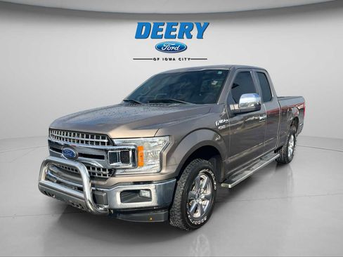 Used 2018 Ford F150 XLT w/ XTR Package image 4