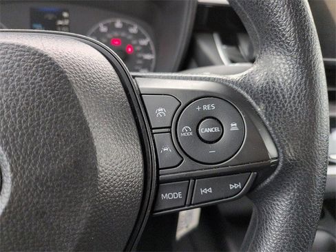 Certified 2024 Toyota Corolla LE image 18