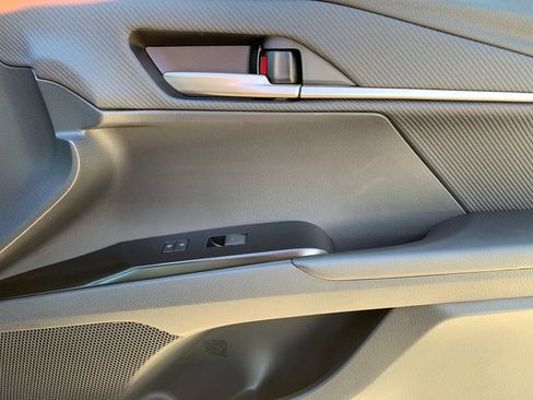New 2026 Toyota Camry SE FWD image 18